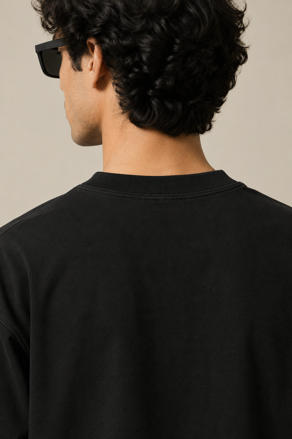AFROZZ Essential Oversized Tee — Black